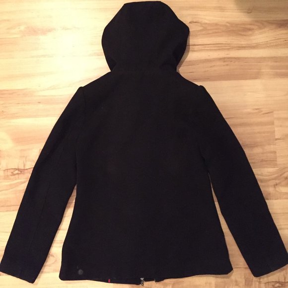 G21 // Warm Hooded Coat with Toggles - Picture 4 of 4